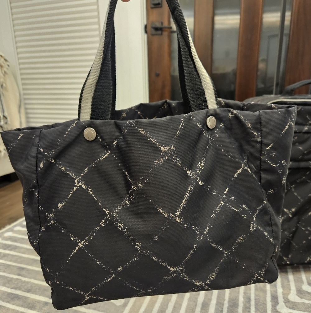 CHANEL Old Travel Line Nylon Black Suitcase + Tote - Picture 15 of 16